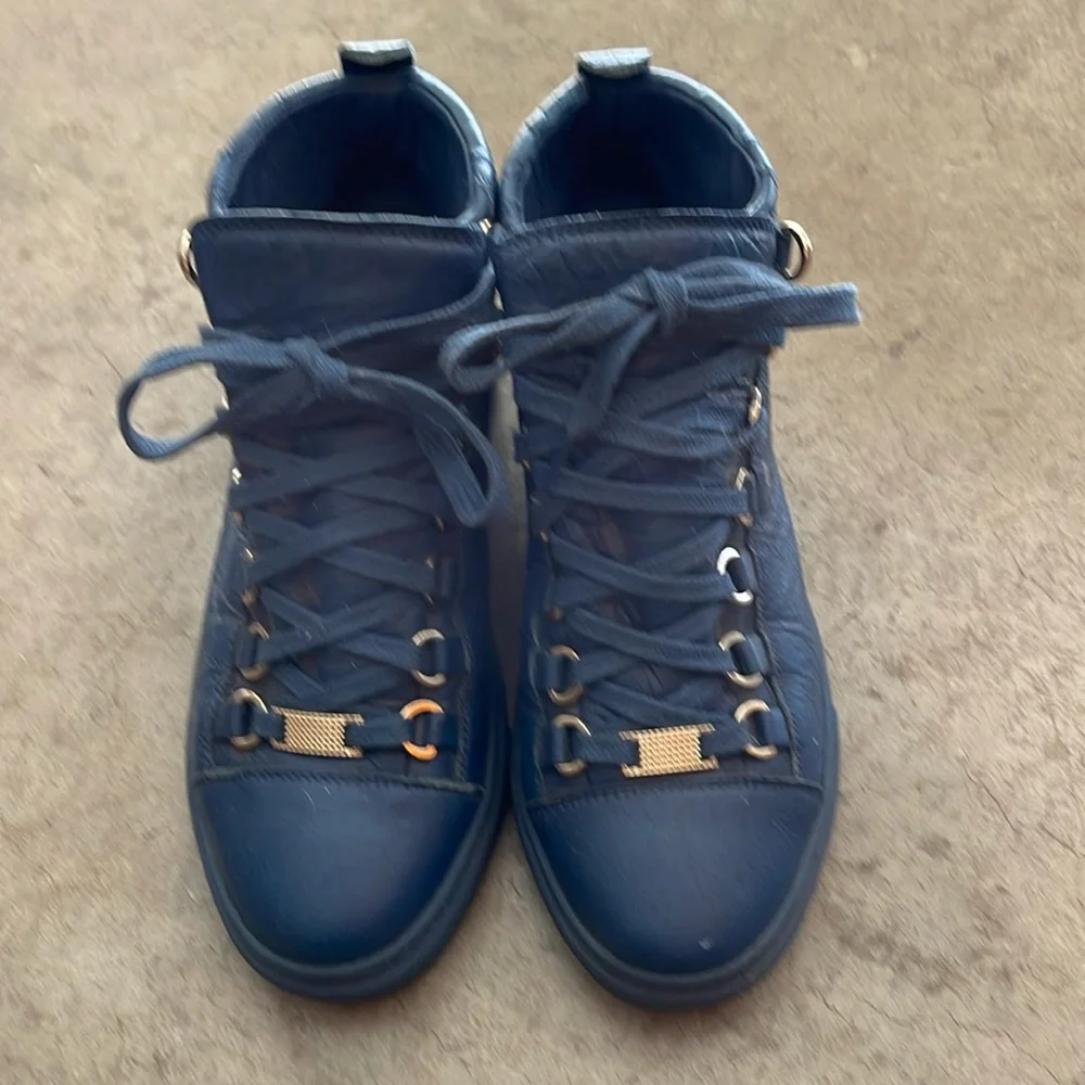BALENCIAGA - Sneakers - Picture 1 of 3